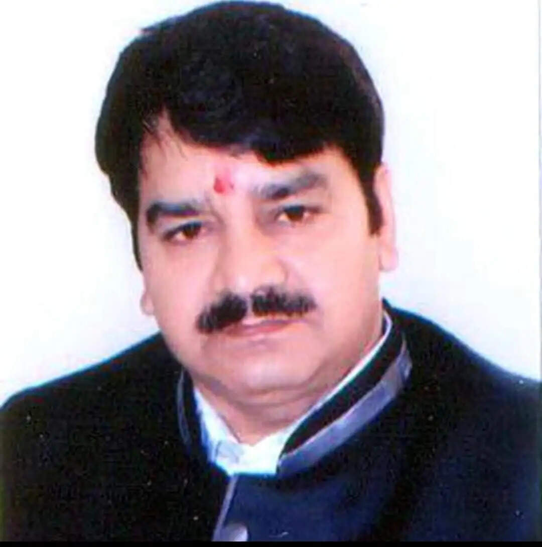 प्रेस लिखे फर्जी वाहनों के विरूद्ध ब्रज प्रेस क्लब चलायेगा अभियान
