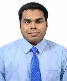 यूपीएससी परीक्षा में 49 वां रैंक लाकर सौरभ बना आईएएस