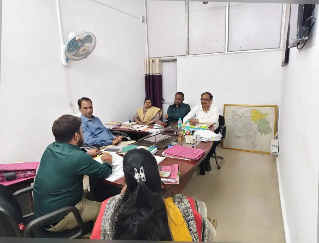 पांडुलिपियों के संरक्षण और डिजिटलीकरण को लेकर बैठक