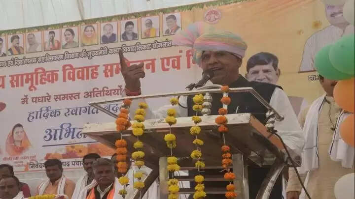 विदिशाः मुख्यमंत्री कन्यादान योजना के तहत 200 जोड़ों का सामूहिक विवाह, 152 विवाह और 48 निकाह संपन्न