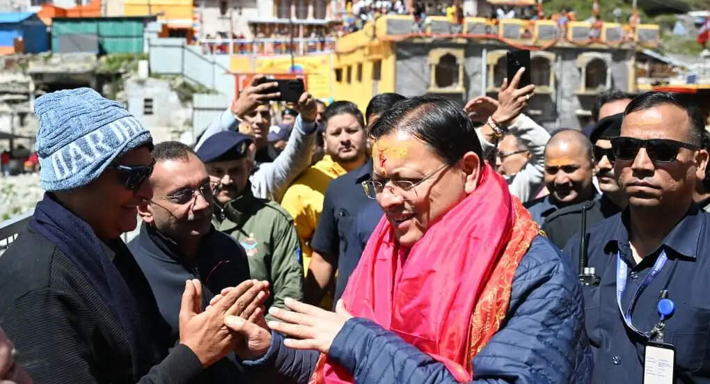 बदरीनाथ के कायाकल्प पर धामी की नजर, मौके पर परखी मास्टर प्लान की रफ्तार