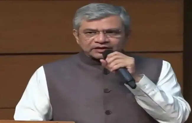 कैबिनेट ने 2,584 करोड़ रुपये के लघु जल विद्युत (एसएचपी) विकास योजना’ को मंजूरी दी