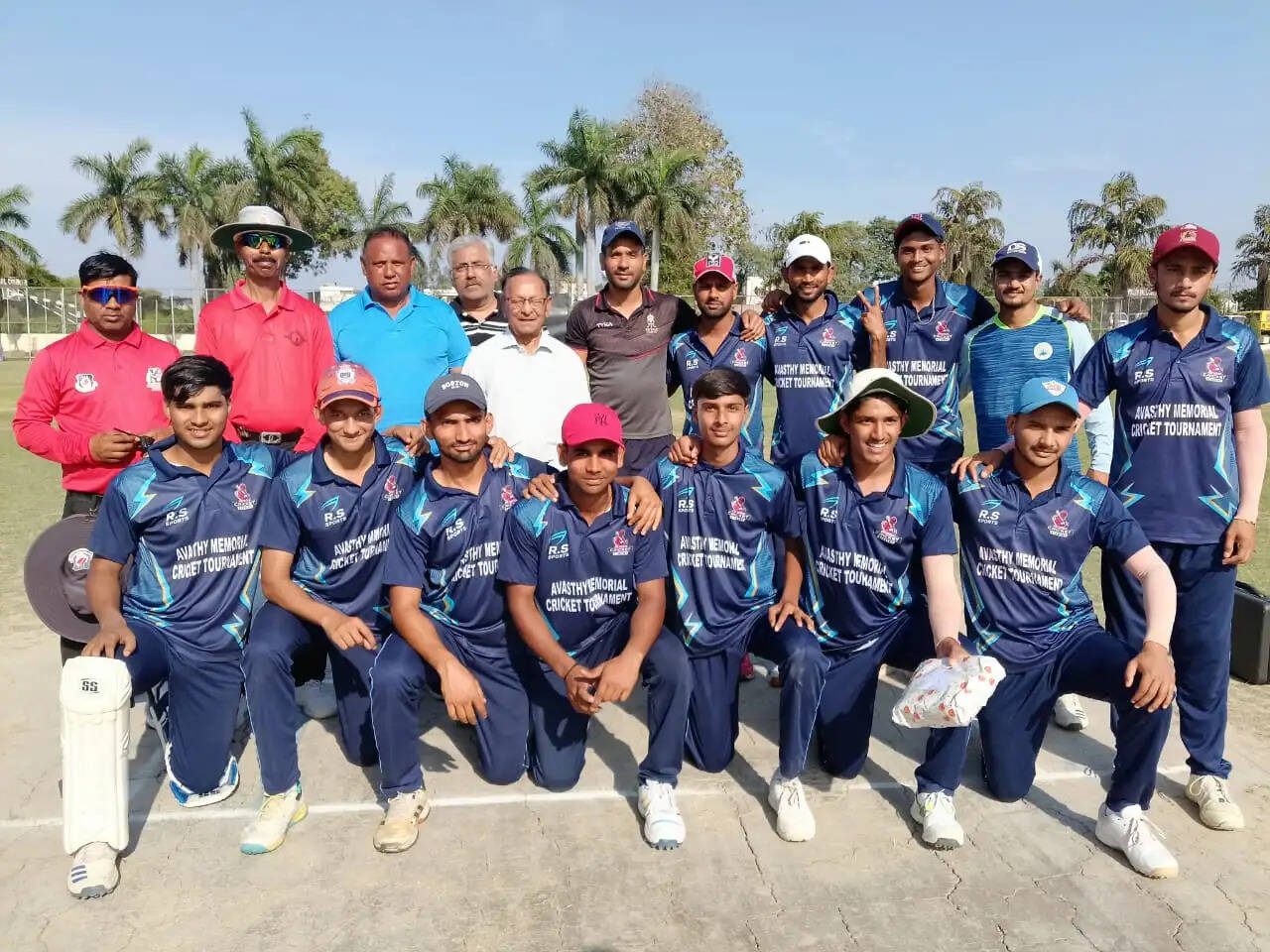 अवस्थी मेमोरियल प्राइज मनी क्रिकेट टूर्नामेंट: द आर्यंस व सैंट पाल की टीम जीती