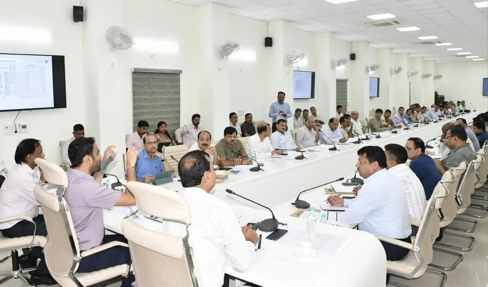 स्कूल चलो अभियान की तैयारियां पूरी करने के निर्देश, पहले दिन बच्चों के स्वागत में जुटेंगे अधिकारी