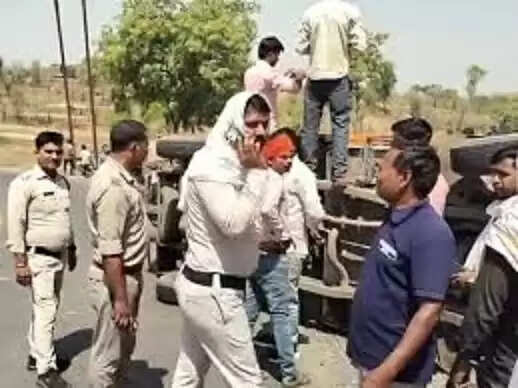 मप्र में दो अलग-अलग हादसों में दो लोगों की मौत, 20 घायल