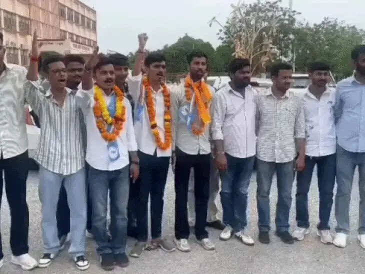 छात्रसंघ चुनाव और राजस्थानी भाषा की मान्यता के लिए पदयात्रा