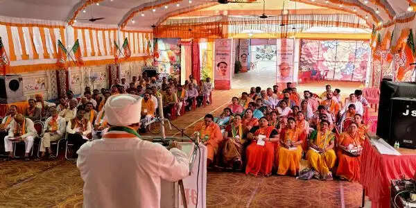 सागरः सिंधी संस्कृति के रंगों में रंगे नौनिहाल, झूलेलाल जयंती पर सागर में सजी भव्य फैंसी ड्रेस प्रतियोगिता