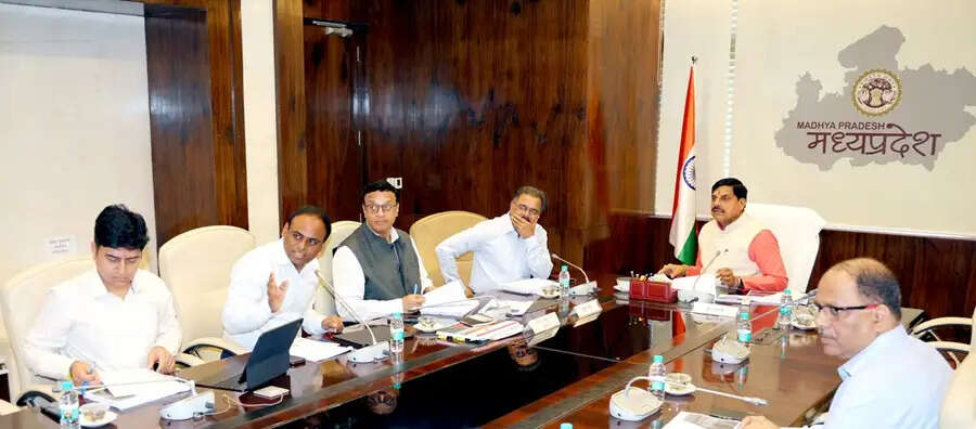 होमस्टे को प्रोत्साहित करने के लिए पर्यटन और वन विभाग मिलकर करें कार्य : मुख्यमंत्री डॉ. यादव