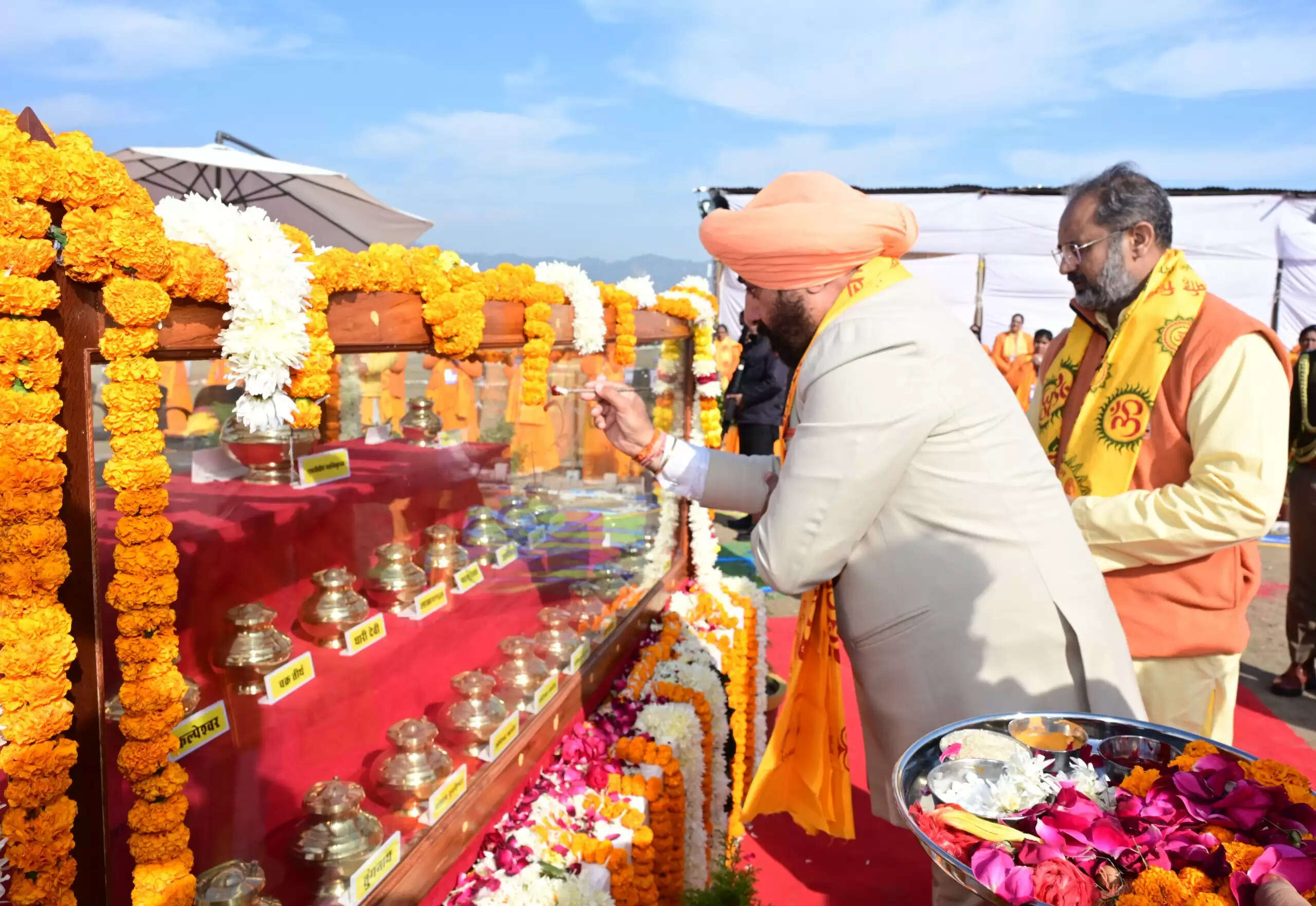 जन्म शताब्दी समारोह में शामिल होंगे गायत्री परिवार के सैकड़ों कार्यकर्ता