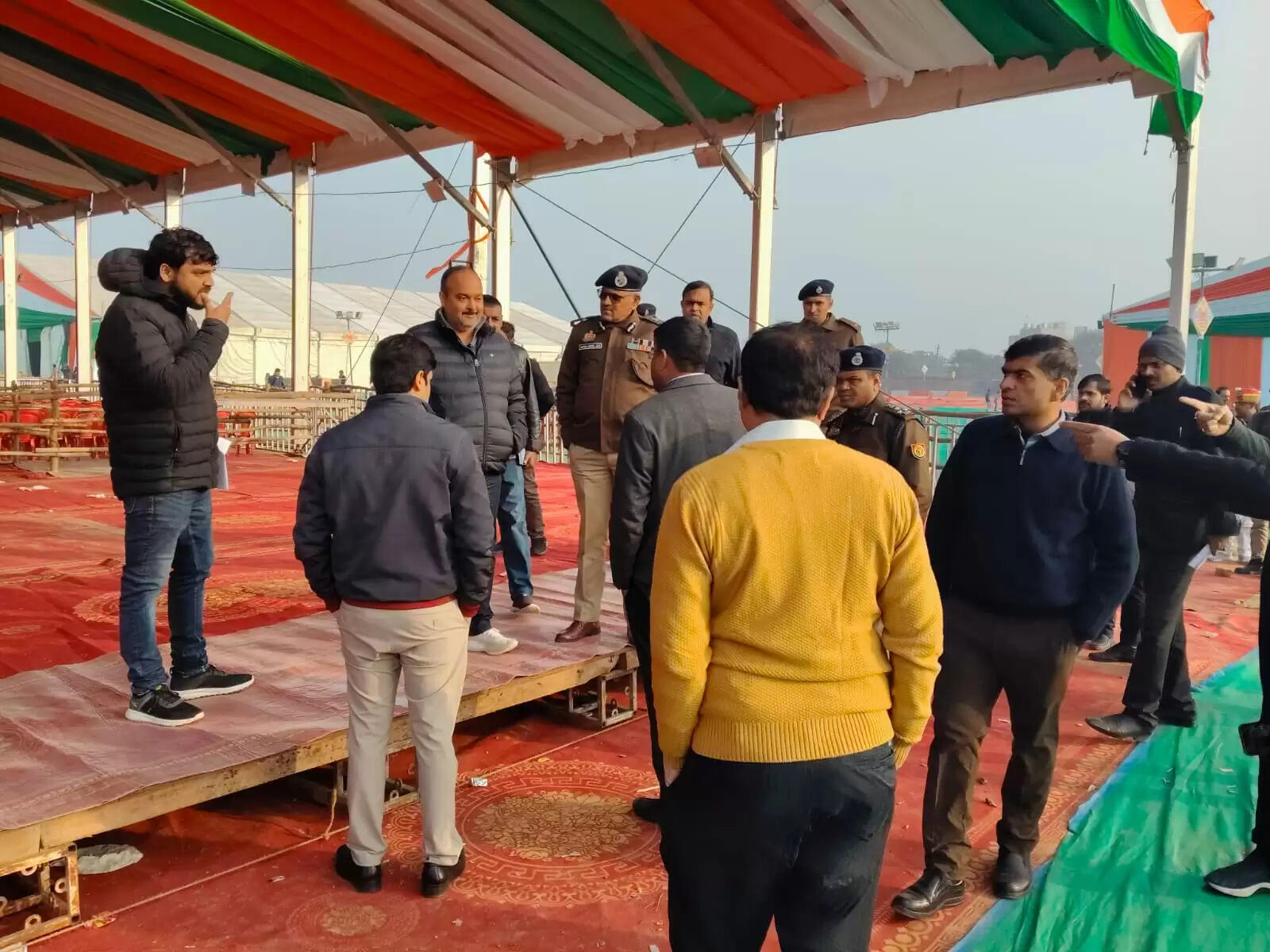 गोरखपुर महोत्सव में आमजन को प्रदान किया जाए सुरक्षित एवं सुगम वातावरण : एडीजी जोन