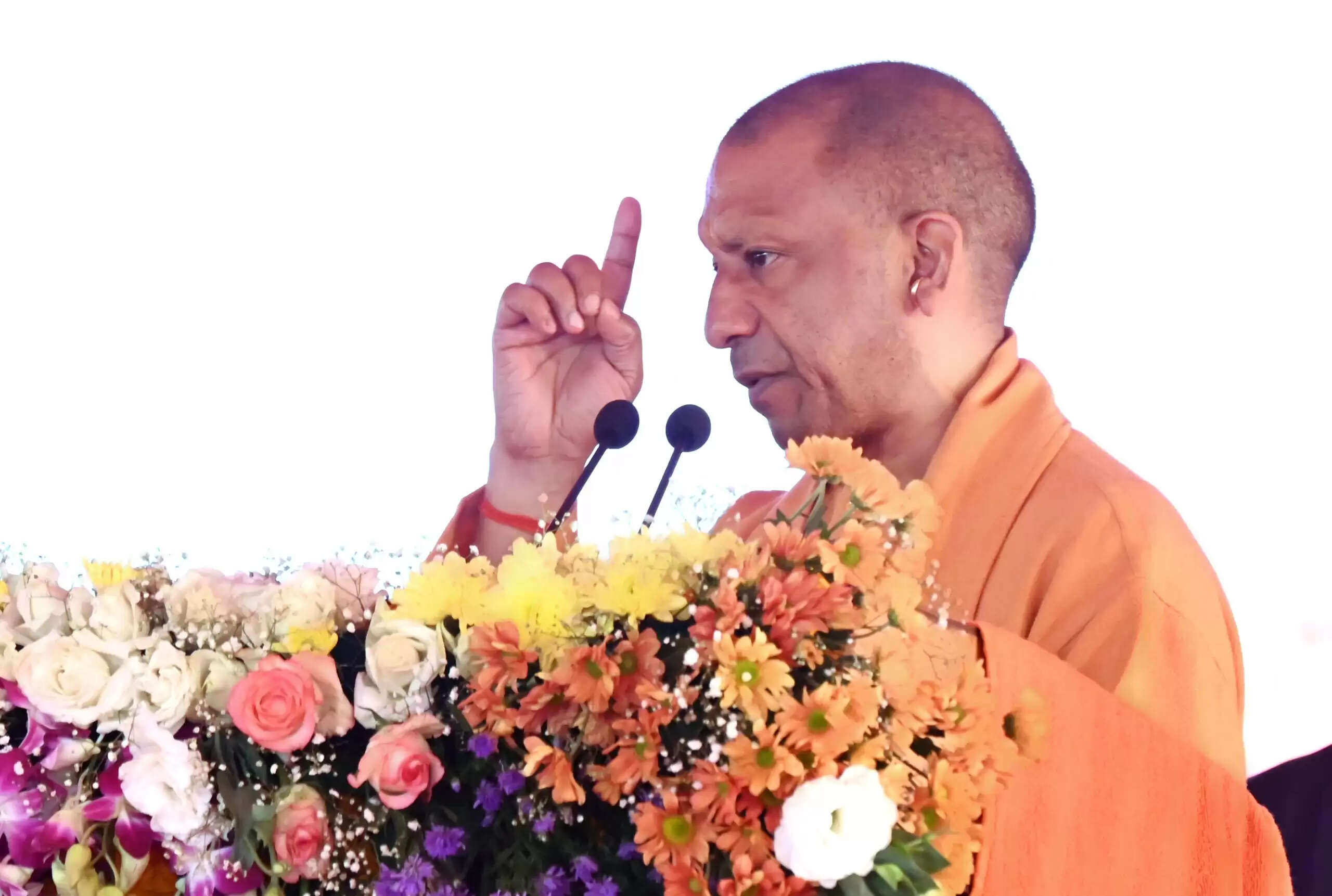 पहले सचिवालय में बनती थीं खेती की नीतियां, अब खेत पर होती है खेती की बात :योगी