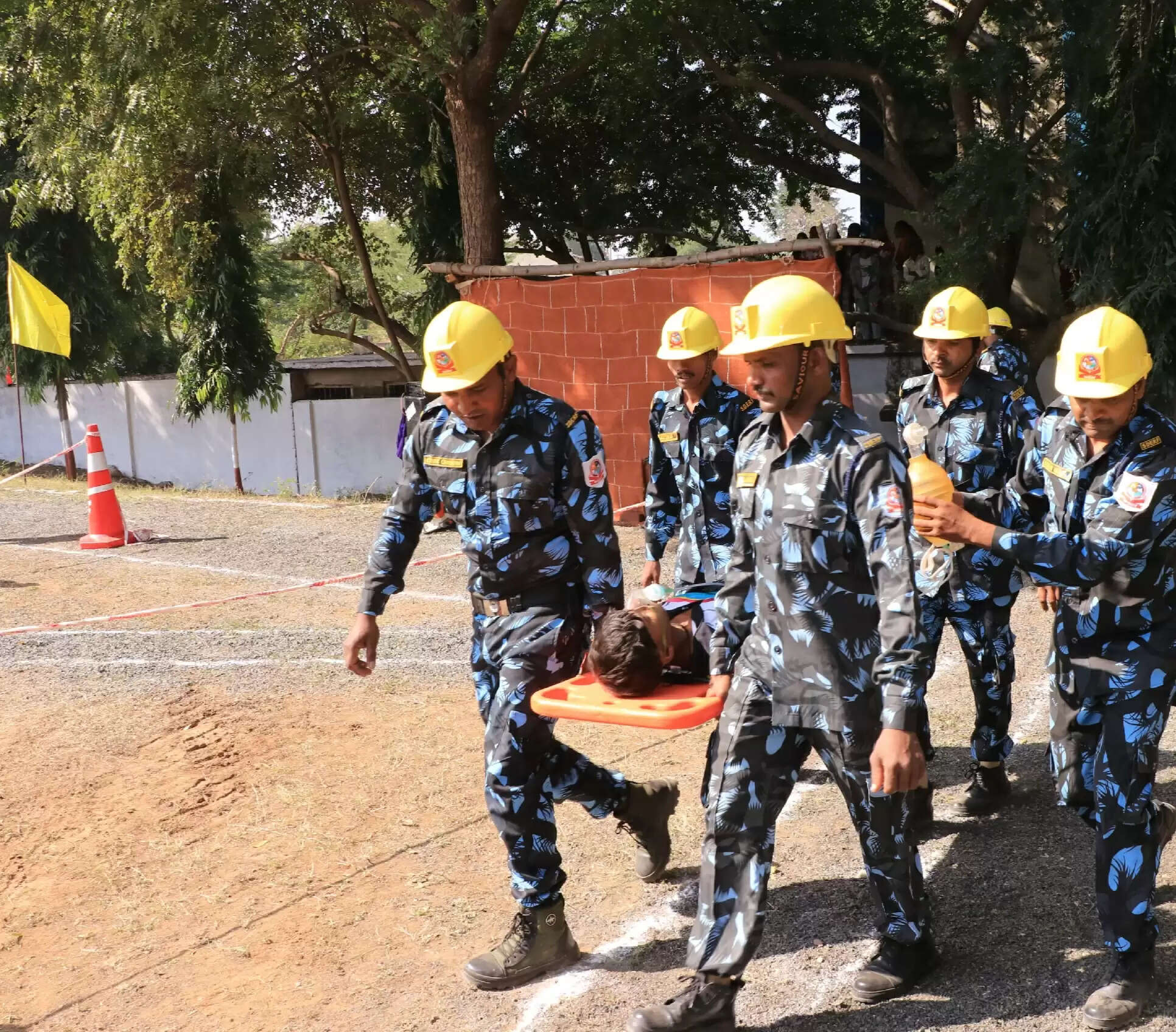 झाबुआ: रंगारंग सांस्कृतिक कार्यक्रम के साथ संपन्न हुआ होमगार्ड स्थापना दिवस समारोह