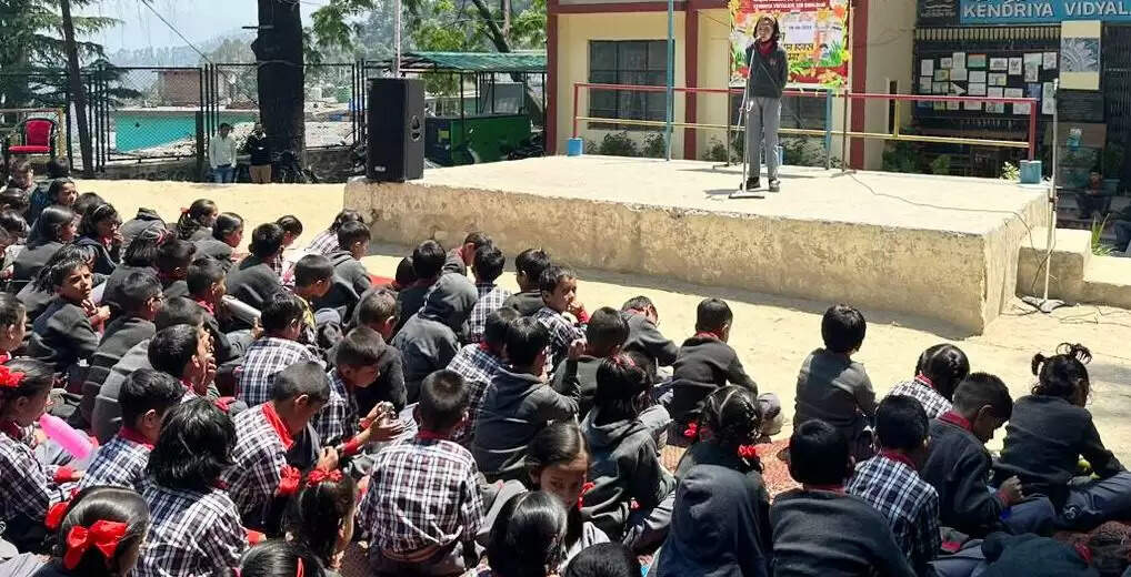 केंद्रीय विद्यालय ग्वालदम में हुई कथा लेखन व कथाकथन प्रतियोगिता