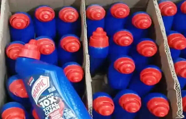 सोनीपत में नकली हार्पिक बरामद, दुकानदार पर मामला दर्ज