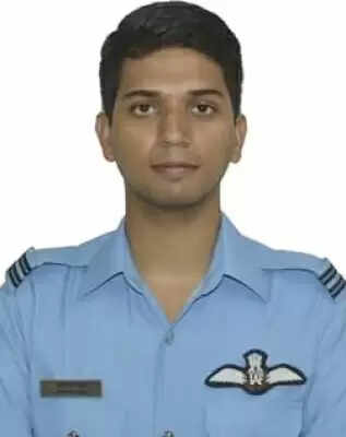 फ्लाइट लेफ्टिनेंट आदित्य बल का पार्थिव शरीर आज उनके गृह नगर जम्मू पहुंचेगा