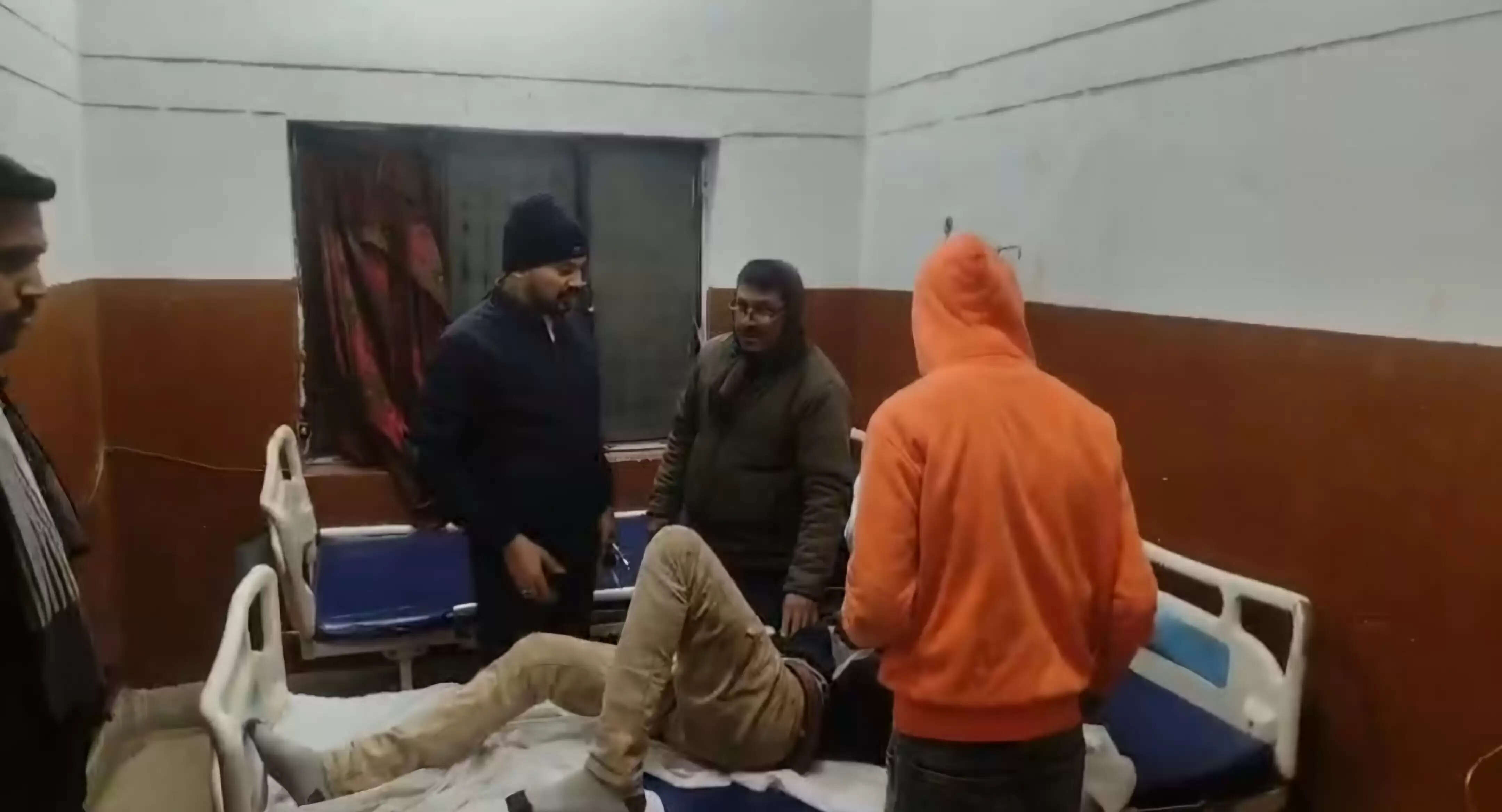 तेज रफ्तार ट्रक ने स्कूटी सवारों को रौंदा, दो की मौत, एक गंभीर घायल