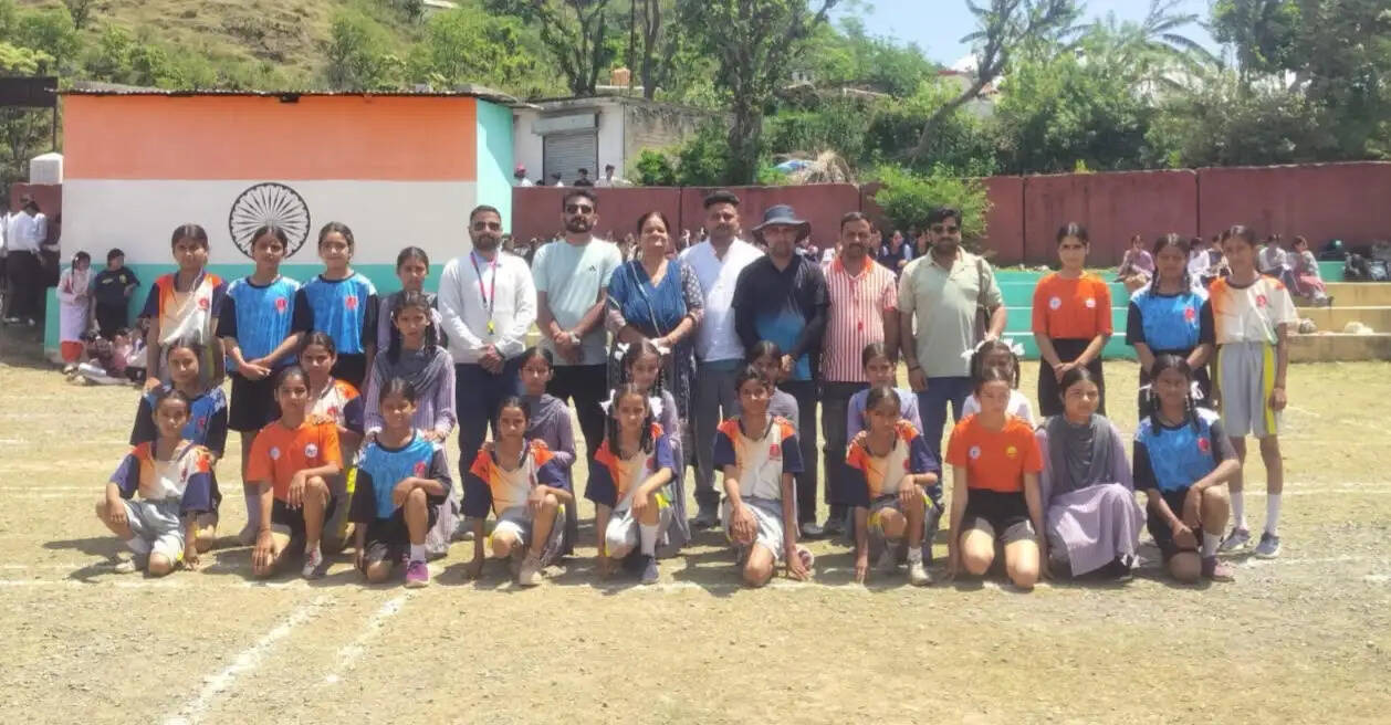 बसोहली में इंटर-स्कूल जोनल गर्ल्स टूर्नामेंट का आगाज, 359 छात्राओं ने दिखाया दम