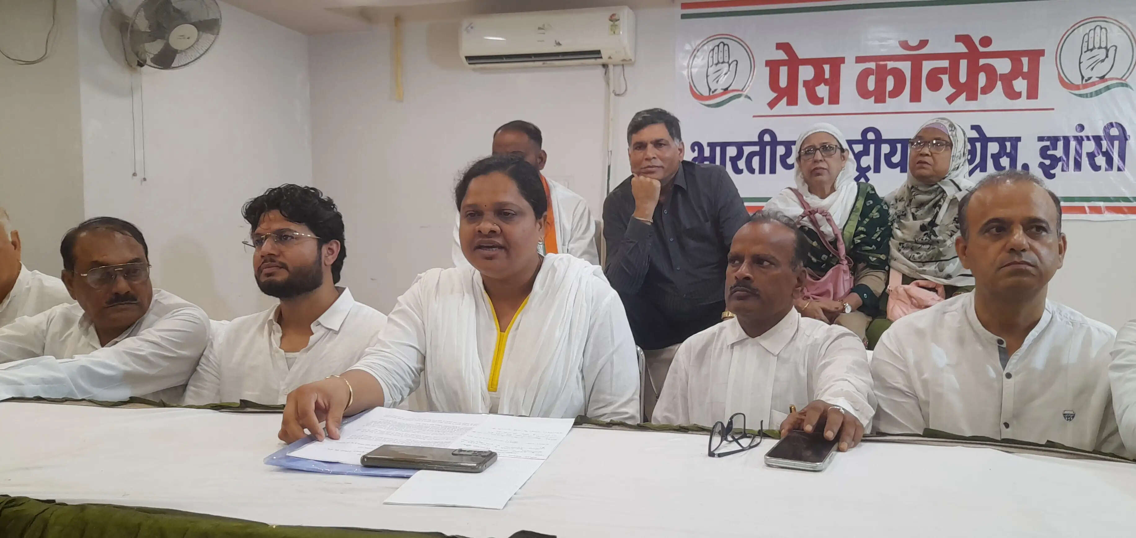 सरकार जातिगत जनगणना में ड्रॉपडाउन सूची को करे शामिल : हिना कावरे