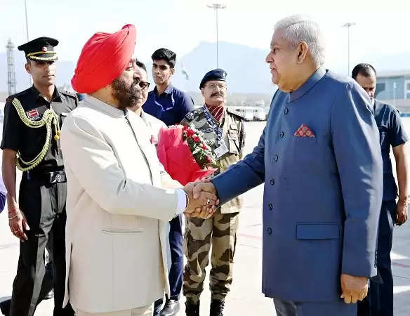 एलबीएस अकादमी के समारोह में शिरकत करने पहुंचे उप राष्ट्रपति धनखड़