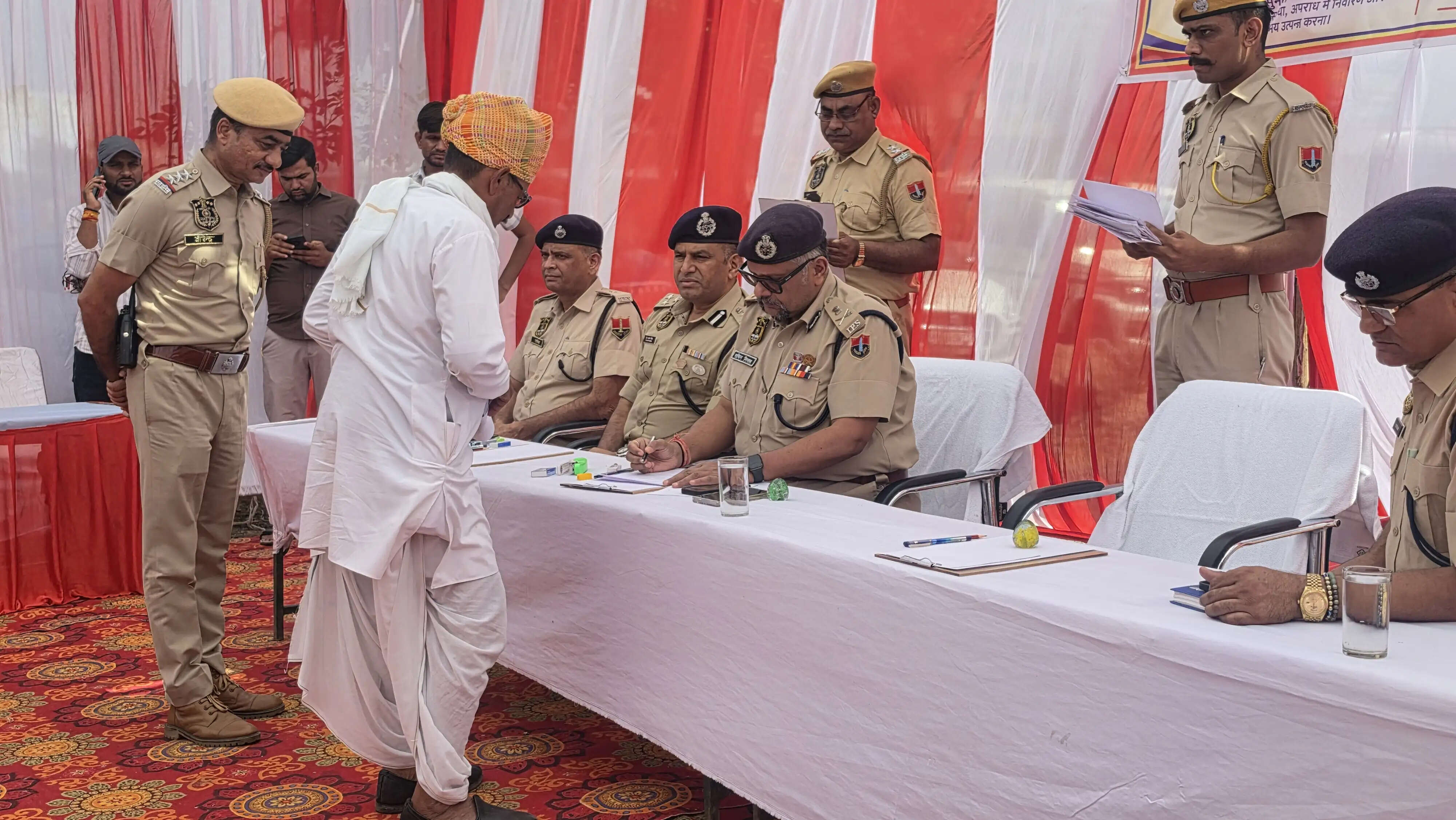 पुलिस कमिश्नर की जनसुनवाई में कई परिवादियों को मौके पर मिली राहत