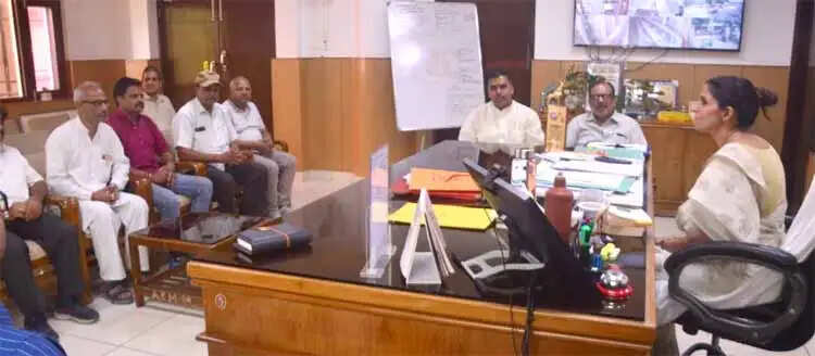 कुंभ से पहले धर्मशालाओं की व्यवस्थाओं पर मेला प्रशासन का फोकस