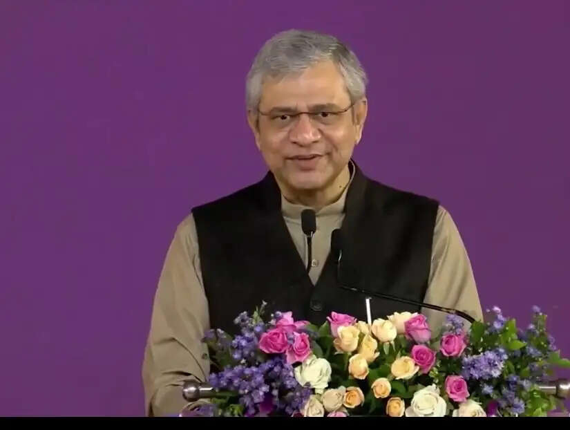 मुंबई में शुरू हुआ आईआईसीटी का पहला कैंपस, स्थायी कैंपस पर काम जारी : अश्विनी वैष्णव
