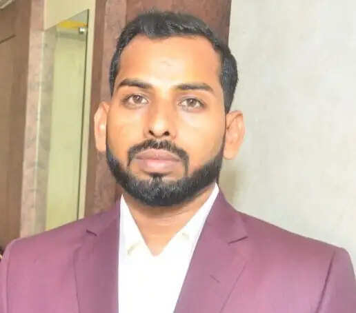 एमजीसीयू के शोधार्थी डॉ. बैकुंठ कुमार वैज्ञानिक पद पर हुए चयनित