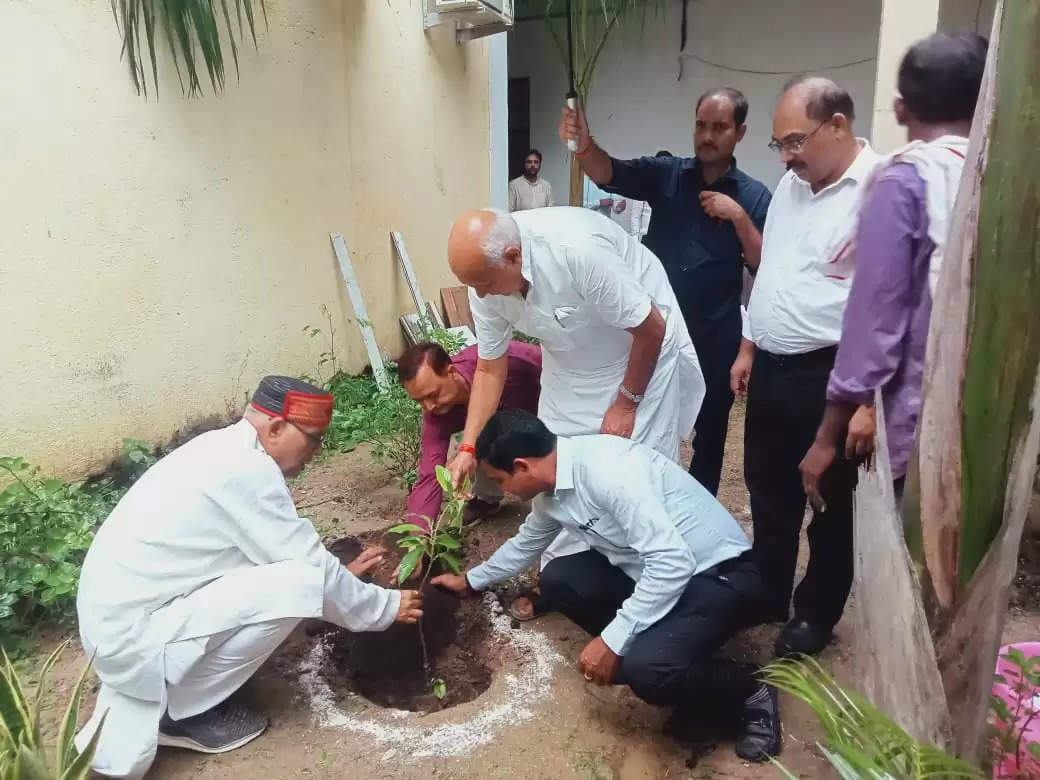 सूर्य प्रताप शाही ने किसानों को समर्पित वेबसाइट पोर्टल का किया शुभारम्भ