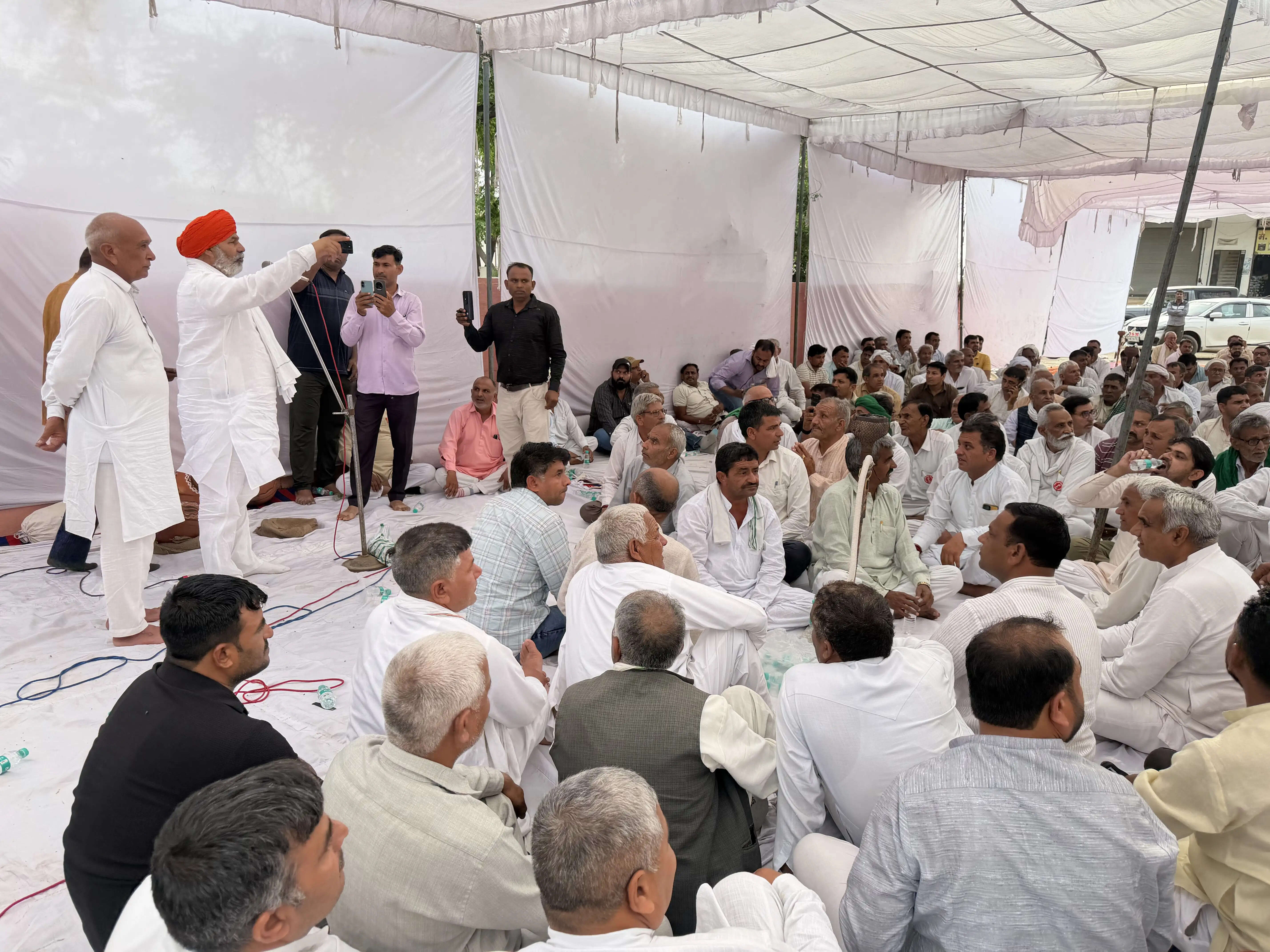 जींद : नए नियमों के विरोध में आढ़तियों की हड़ताल दूसरे दिन भी जारी