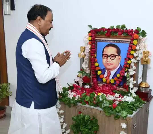 बाबा साहब सार्वकालिक हैं : केशव प्रसाद मौर्य