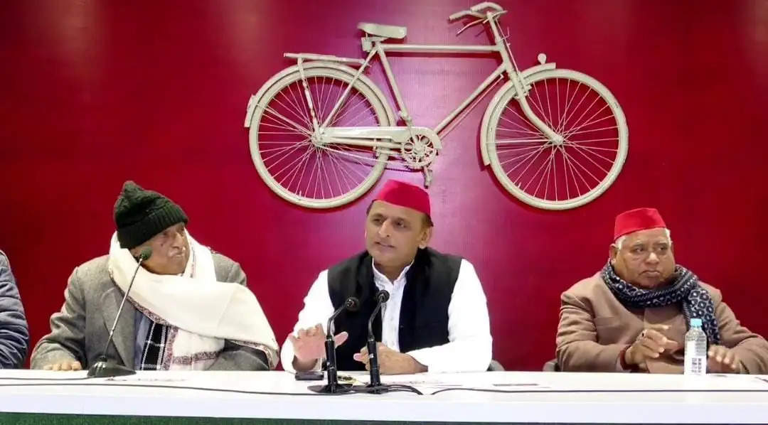 समाजवादी मूल्यों को बचाने का काम कर रही सपाः अखिलेश यादव