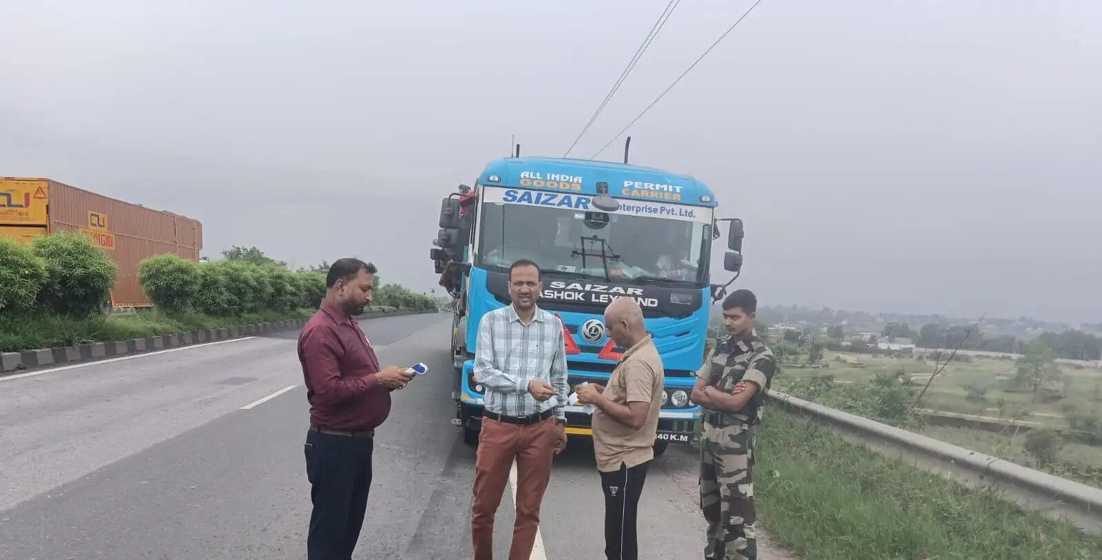 डीटीओ ने चलाया वाहन जांच अभियान, वसूला 41 हजार जुर्माना