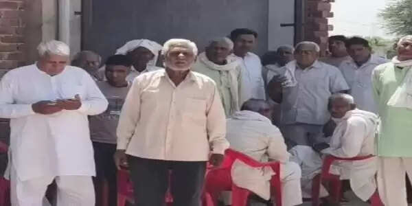 नारनौल में पैमाइश करने पहुंची टीम लौटी बैरंग, रिकॉर्ड गायब, अतिक्रमण पर कार्रवाई टली