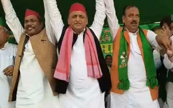 भाजपा 'यूज एंड थ्रो' वाली पार्टी, अब नीतीश कुमार को भी समझ आ गया : अखिलेश यादव