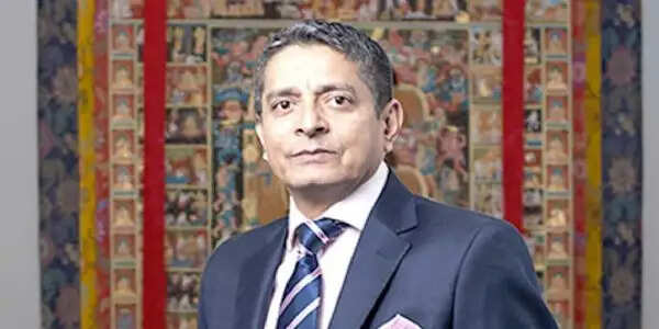 नेपाल इन्वेस्टमेंट मेगा बैंक लिमिटेड के सीईओ ठगी के मामले में गिरफ्तार