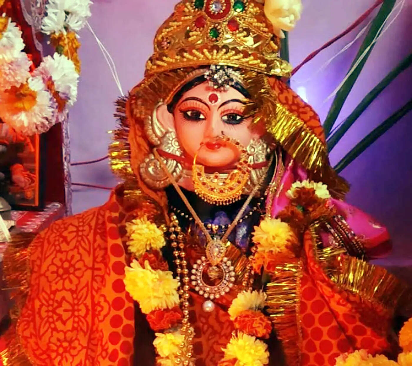 दीपावली: परंपराओं का बदलता स्वरूप और कुमाऊं में त्योहार की विशिष्ट लोक कला