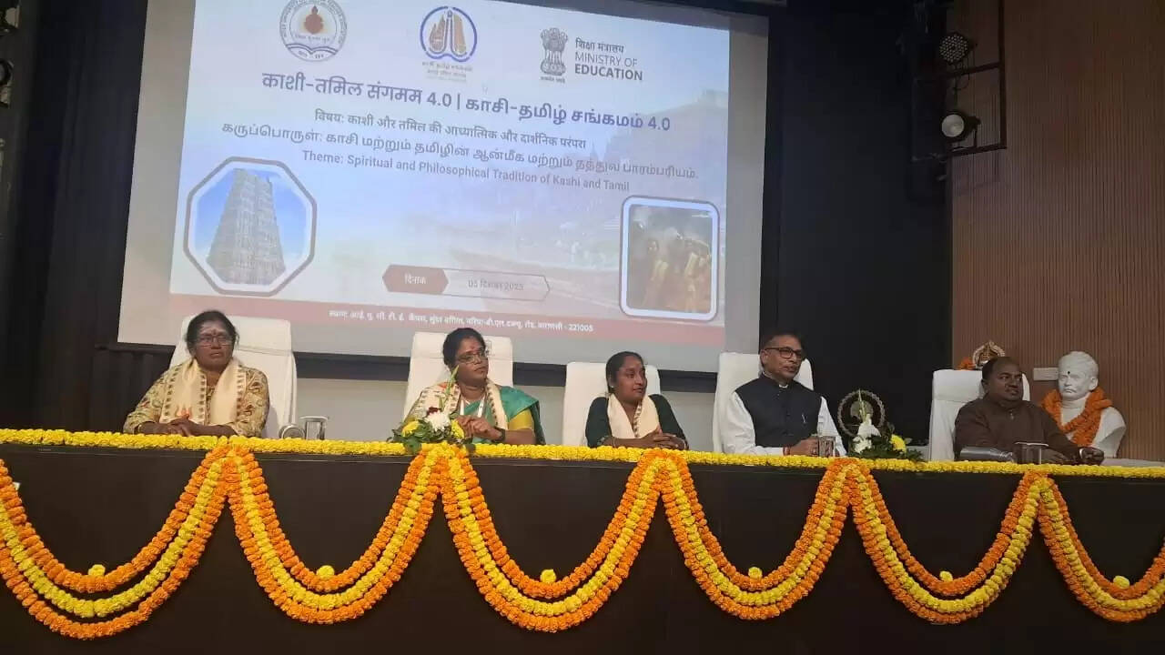 काशी में जो आया, फिर वह कभी पराया नहीं रहता : पद्मश्री राजेश्वर आचार्य