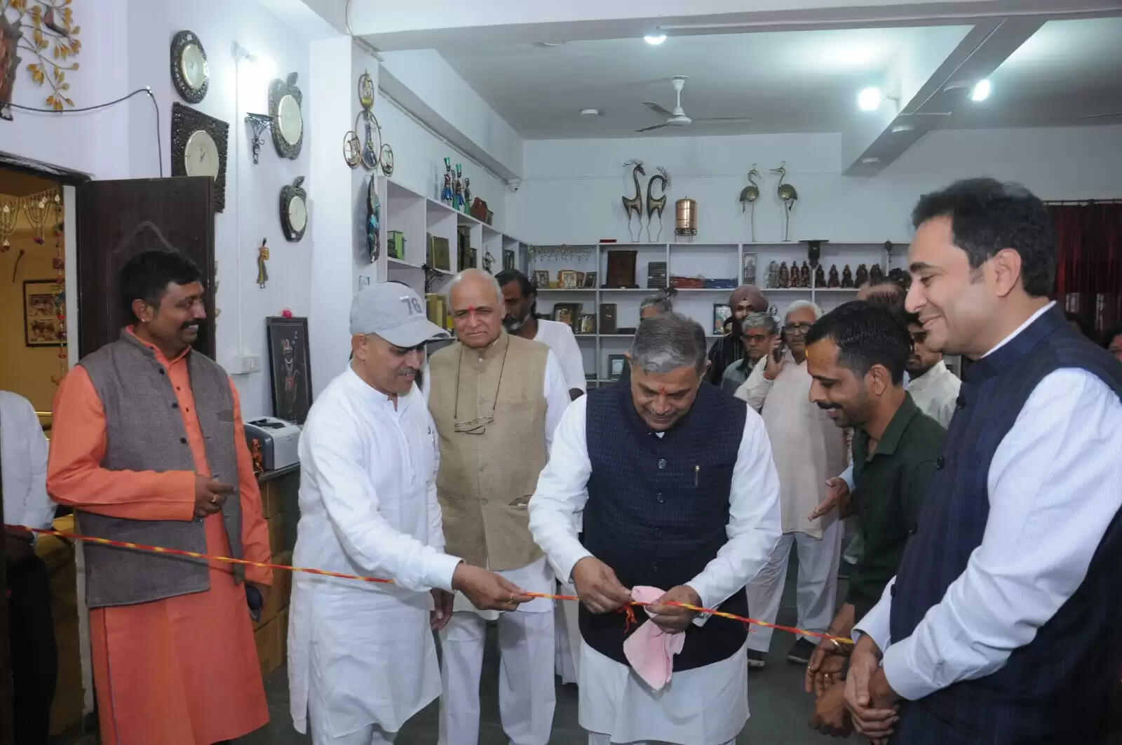 जीवन की सार्थकता का बोध कराता है उत्कृष्ट साहित्यः होसबाले