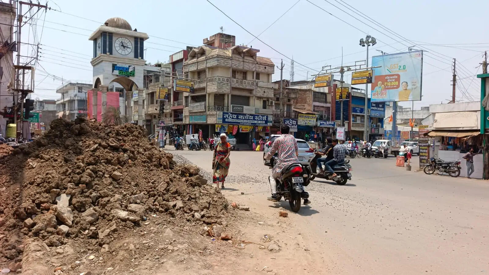 मकई&nbsp;चाैक&nbsp;में&nbsp;सप्ताहभर से गड्ढा, मकेश्वर वार्ड में पेयजल संकट