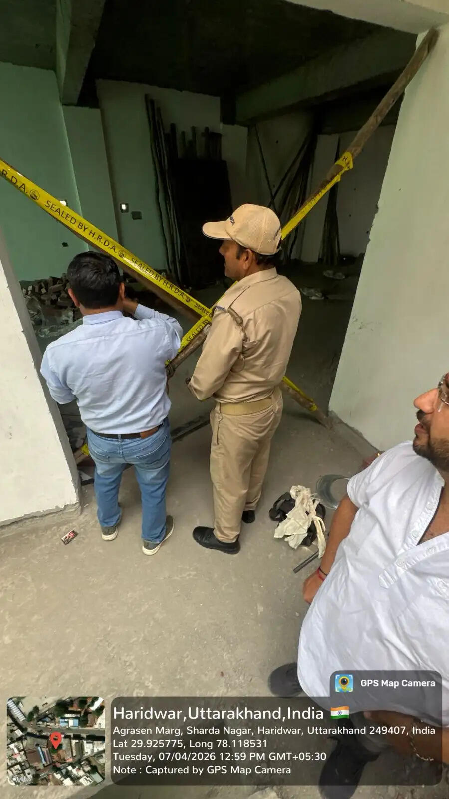 एचआरडीए : चार कालोनियों पर बुलडोजर एक्शन, एक व्यावसायिक निर्माण सील