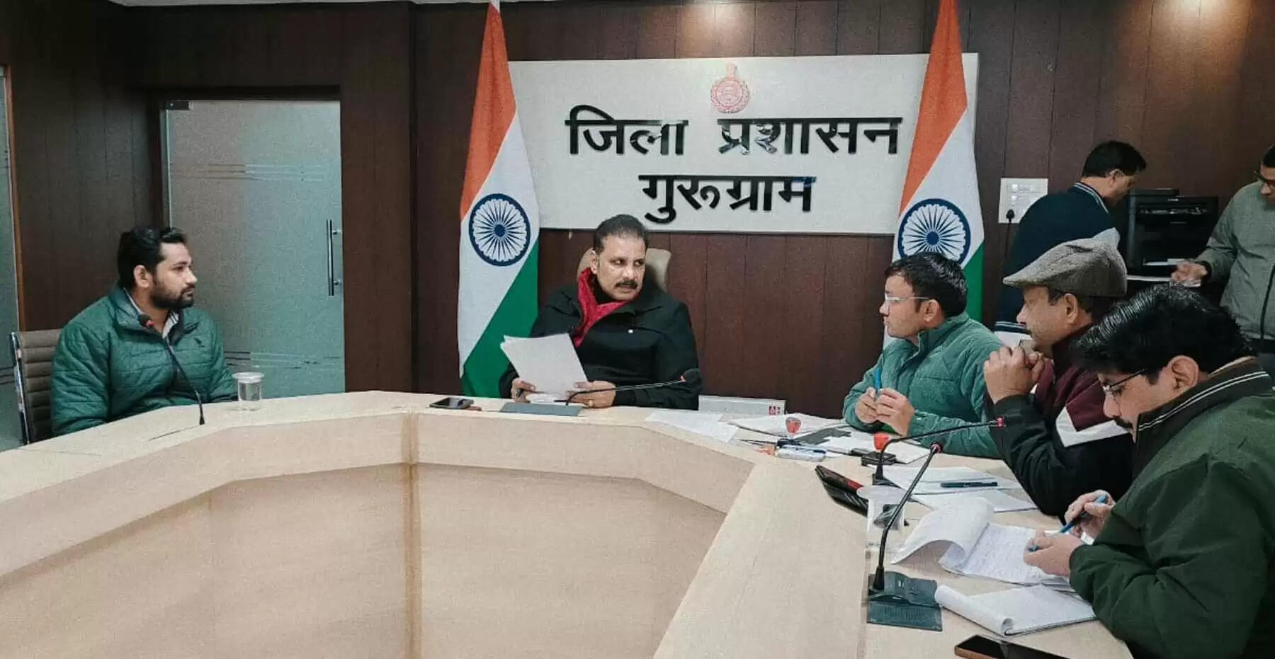 गुरुग्राम: जनसमस्याओं के समाधान में लापरवाही बर्दाश्त नहीं: सुमित कुमार