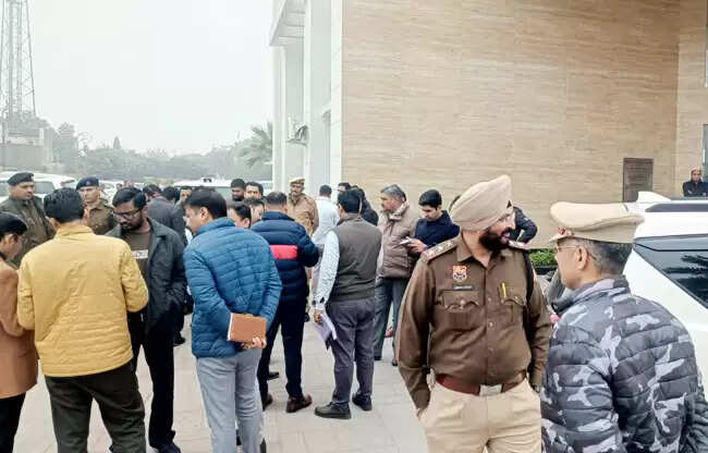 सोनीपत: प्रदूषण फैलाने वाले पांच सौ उद्योगों की जांच को फील्ड में उतरी 19 टीमें