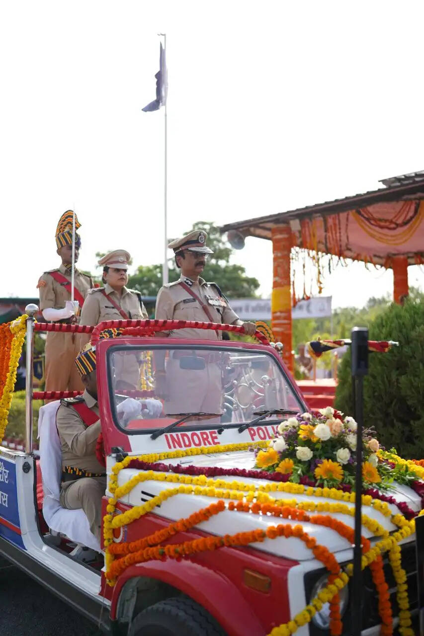 देशभक्ति, अनुशासन और आत्मविश्वास से गूंजा पीटीसी इंदौर का दीक्षांत समारोह