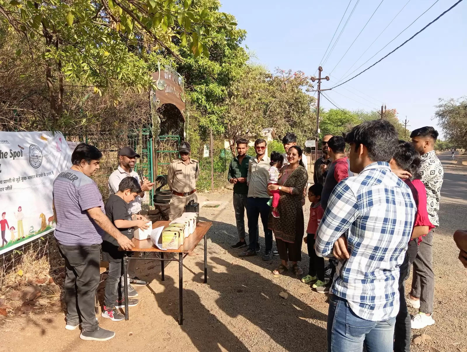 भोपाल: अंतरराष्ट्रीय गौरैया दिवस पर वन विहार में हुई क्विज प्रतियोगिता