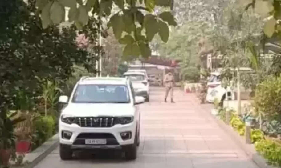 धनबाद में ईडी की बड़ी कार्रवाई, कोयला कारोबारियों के कई ठिकानों पर छापेमारी जारी