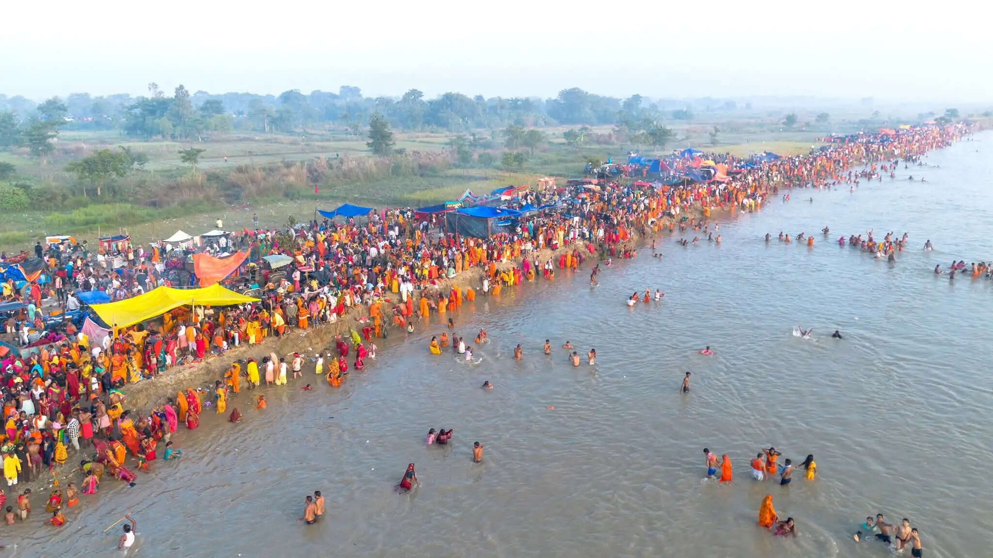 नेपाल में आज से होगा कार्तिक स्नान, दीपदान और विशेष तुलसी पूजा भी शुरू