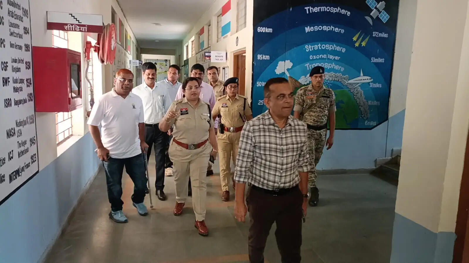 कलेक्टर-एसपी ने नीट परीक्षा तैयारियों का किया निरीक्षण