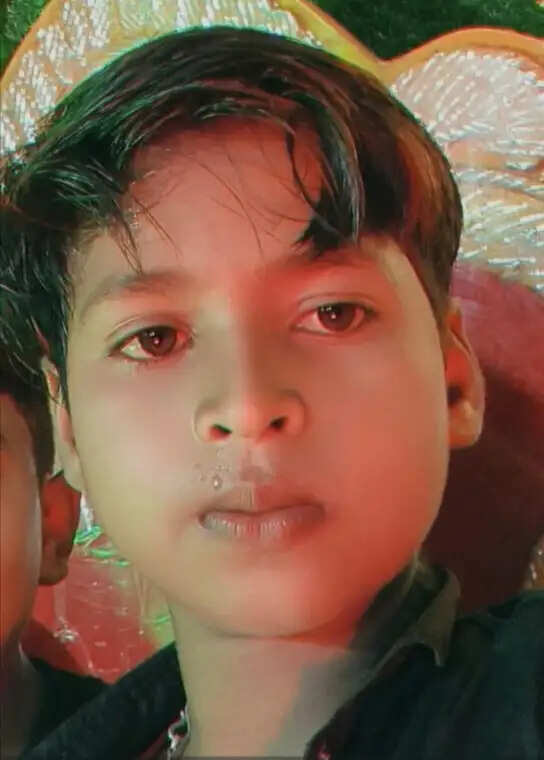 भोज खाने के लिए घर से पड़ोस में निकले 12 साल का बालक लापता