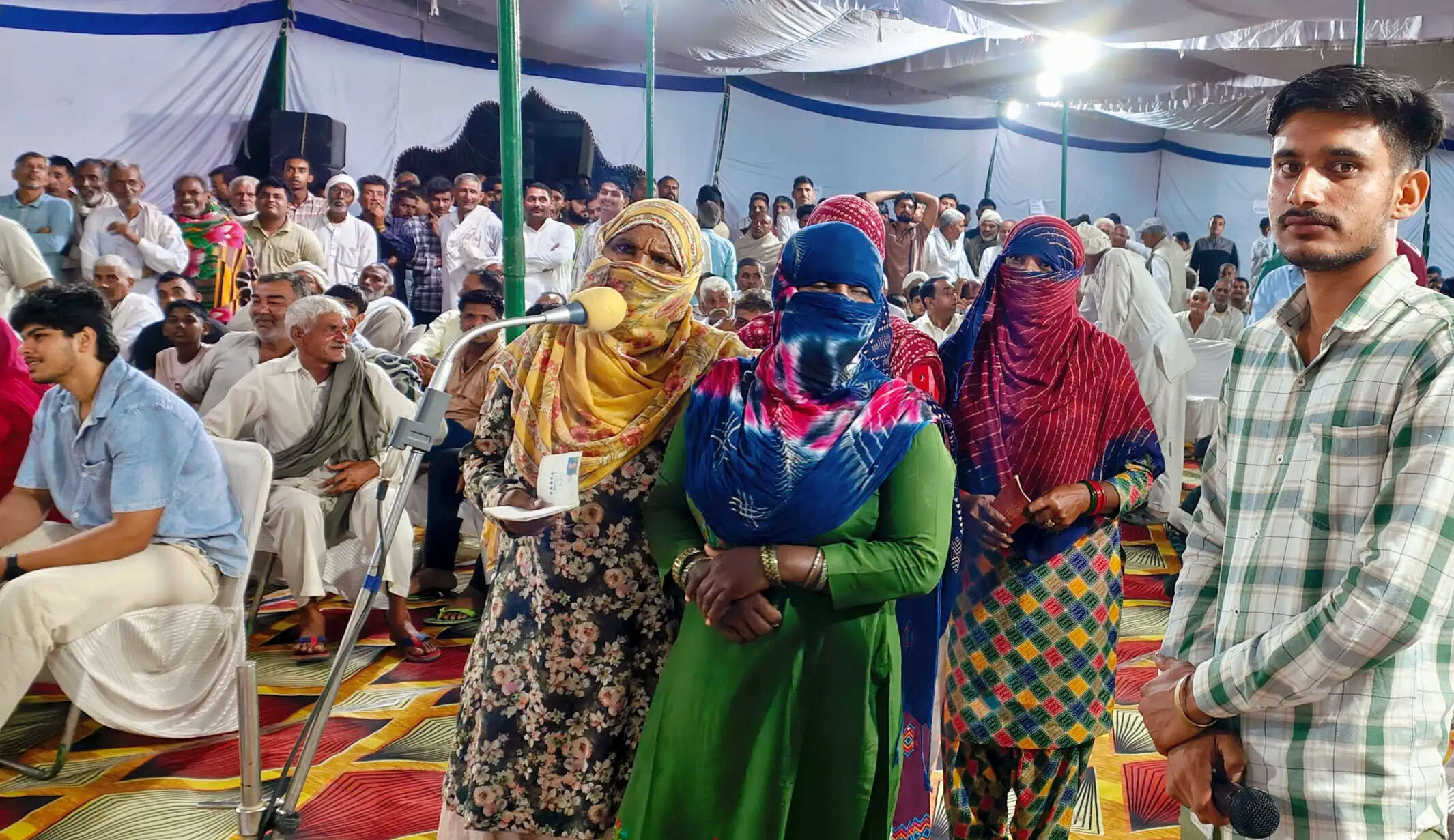 जींद : कलावती में हुआ प्रशासन का रात्रि ठहराव