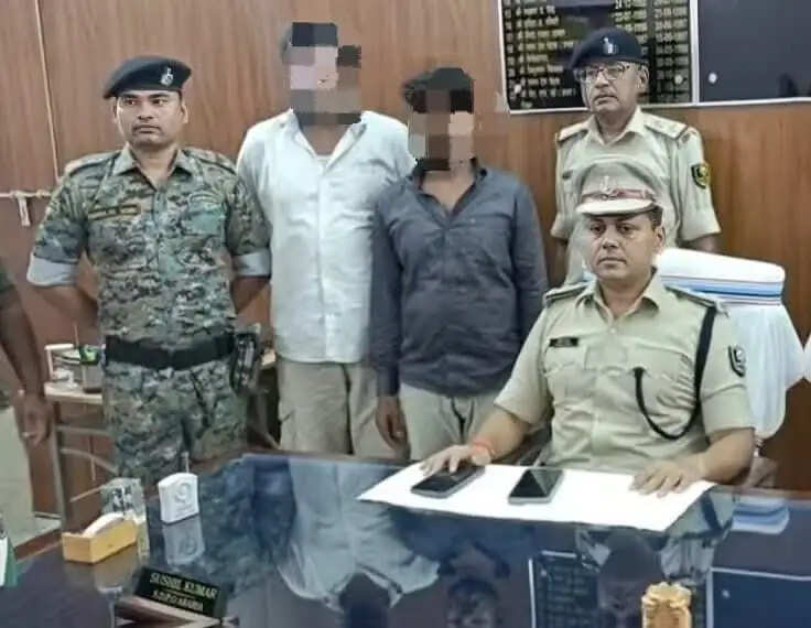 स्मैक के साथ सहरसा के दो युवक गिरफ्तार